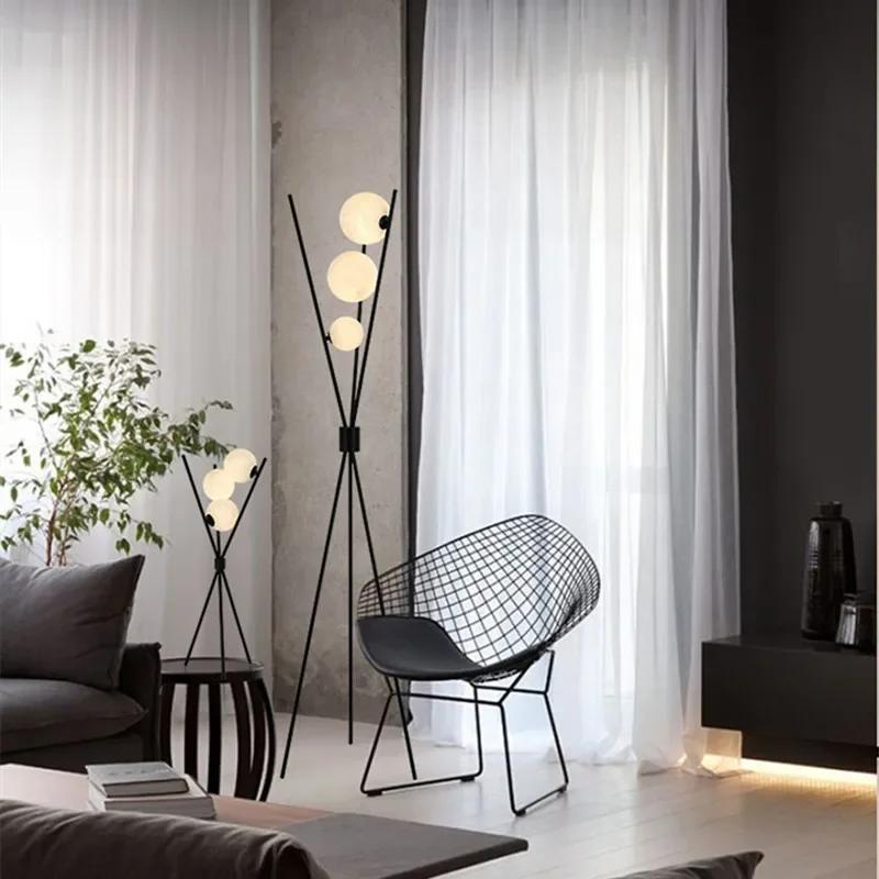 アートパッド北欧風ブラックフロアランプソファリビングルーム装 - Floor Lamp Tripod のレビューと価格